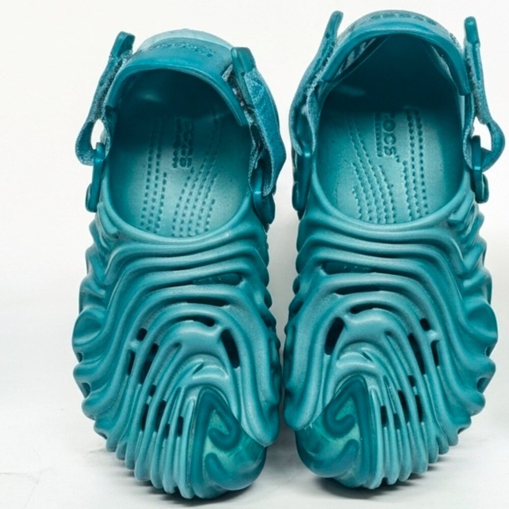 Salehe Bembury x Crocs The Pollex Clog in Tide